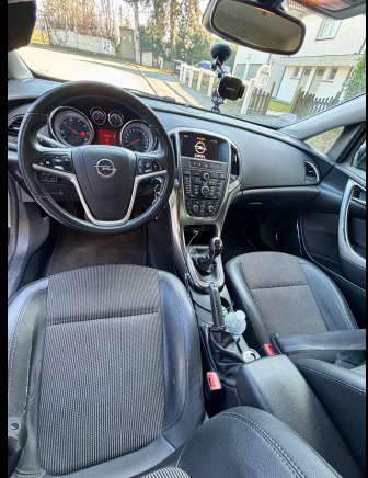 Voiture Opel Astra - Car: picture 3 Voiture Opel Astra - Car: picture 3