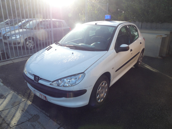 Voiture Peugeot 206 (2006-87.764 km) - Car: picture 1 Voiture Peugeot 206 (2006-87.764 km) - Car: picture 1