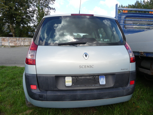 Voiture Renault Scenic 1.9 DCI - Car: picture 4 Voiture Renault Scenic 1.9 DCI - Car: picture 4
