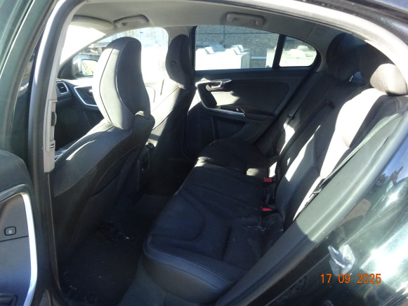 Voiture Volvo Berline S60 D2 - Sedan: picture 4 Voiture Volvo Berline S60 D2 - Sedan: picture 4
