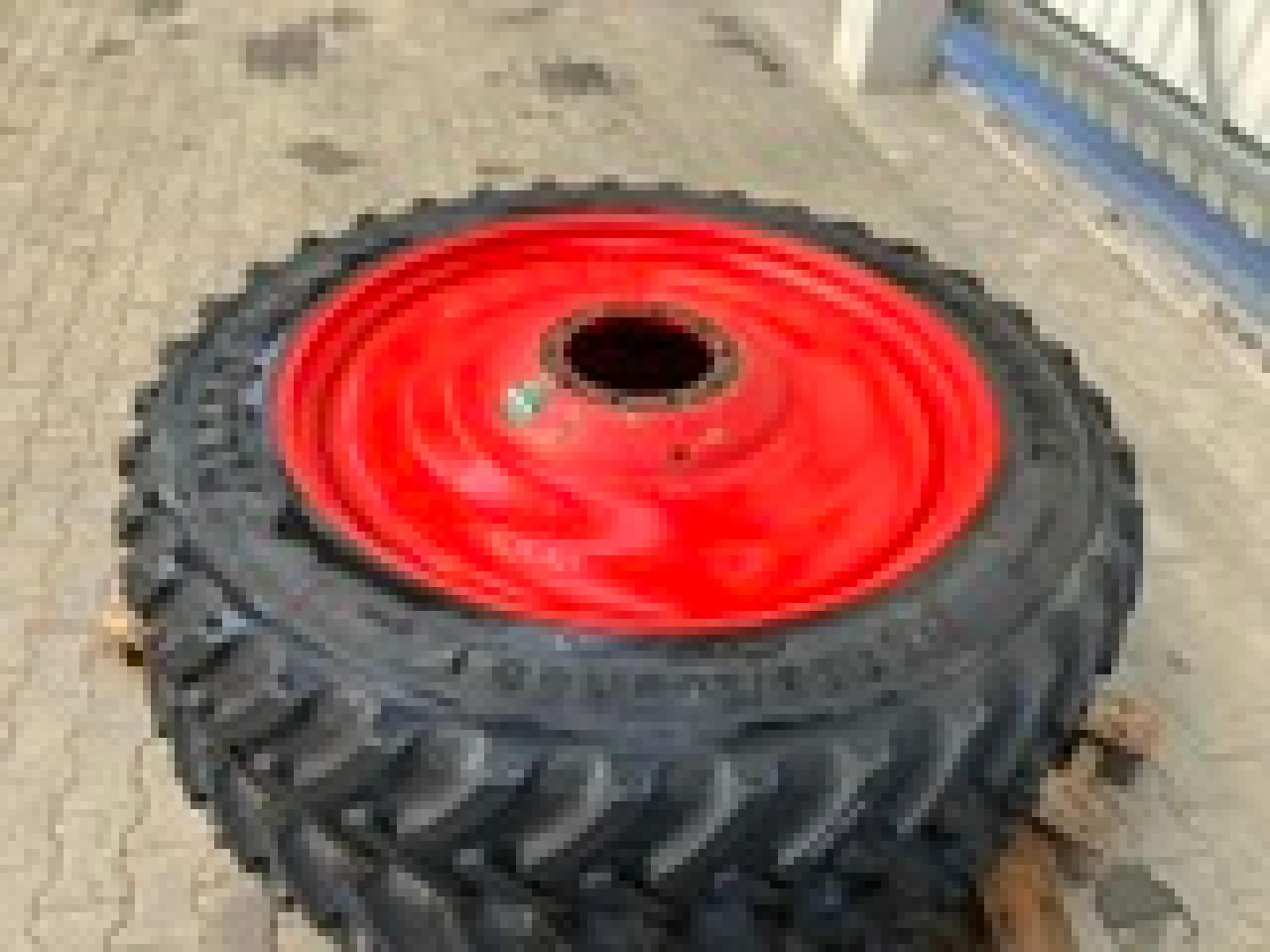 Alliance 320/105R50 - Tire for Agricultural machinery: picture 1 Alliance 320/105R50 - Tire for Agricultural machinery: picture 1