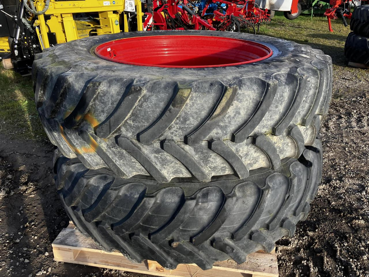 Alliance 520/85R46 VF - Tire for Agricultural machinery: picture 2 Alliance 520/85R46 VF - Tire for Agricultural machinery: picture 2