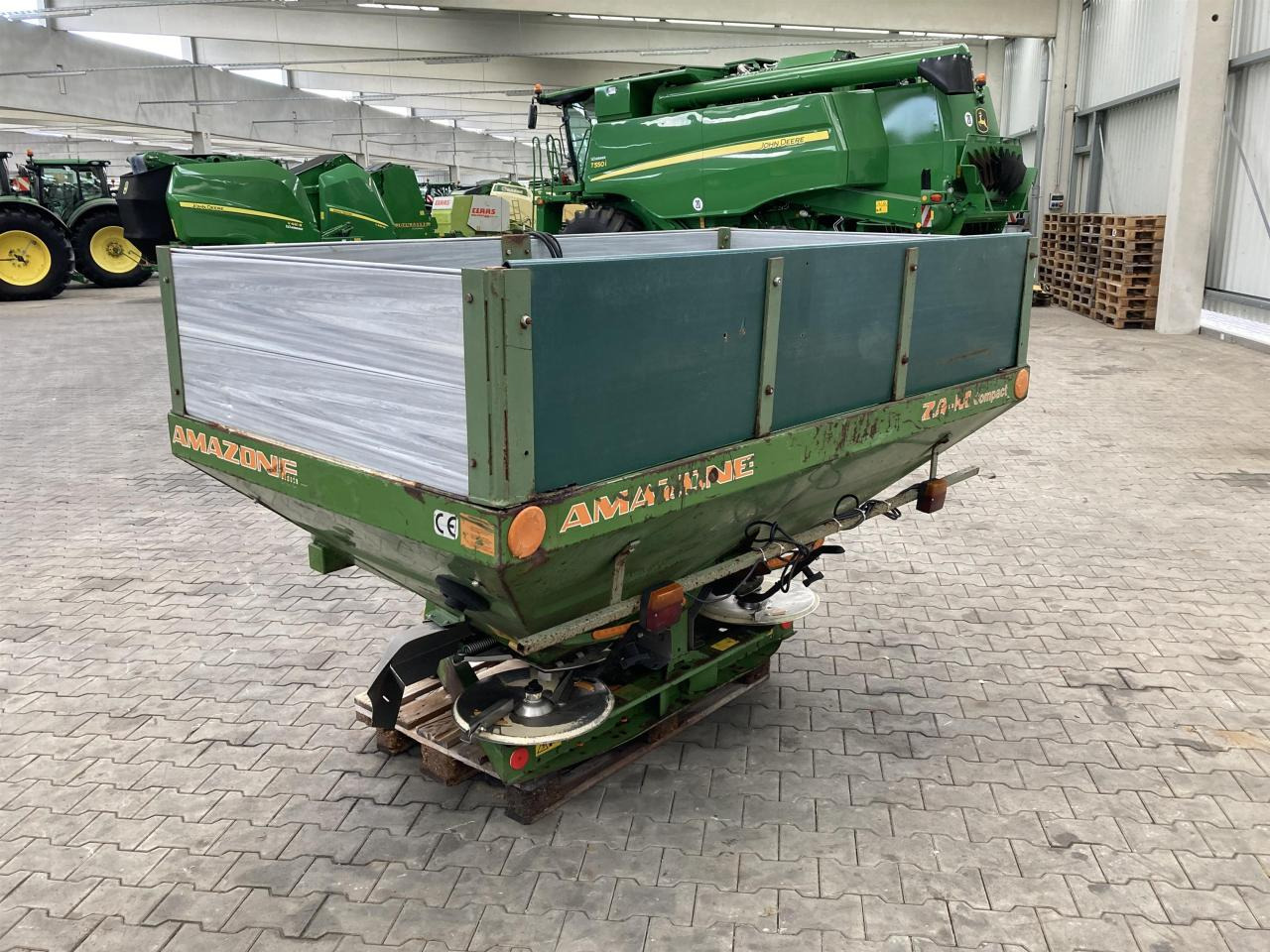 Amazone ZA-M 1000 Comp. - Fertilizer spreader: picture 4 Amazone ZA-M 1000 Comp. - Fertilizer spreader: picture 4