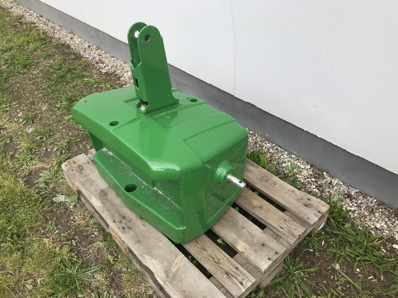 Attachment John Deere 900 kg PickUp: picture 1