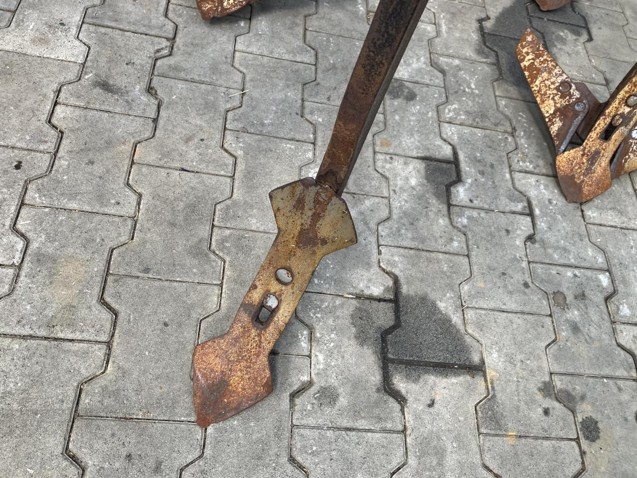 Becker Grubber 3m - Cultivator: picture 5 Becker Grubber 3m - Cultivator: picture 5
