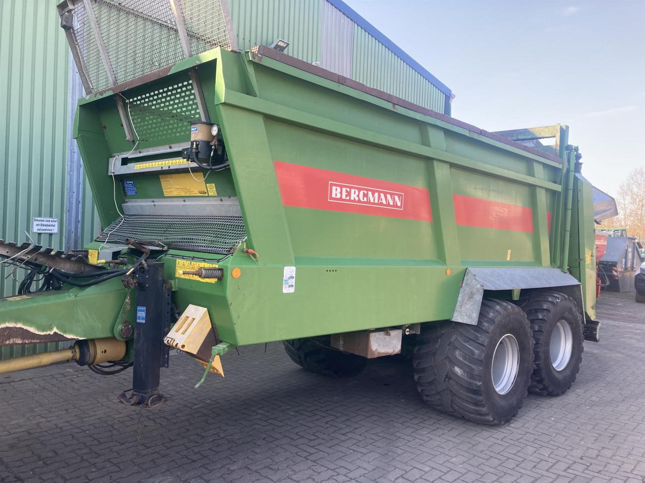Bergmann TSW 4190 S - Manure spreader: picture 1 Bergmann TSW 4190 S - Manure spreader: picture 1