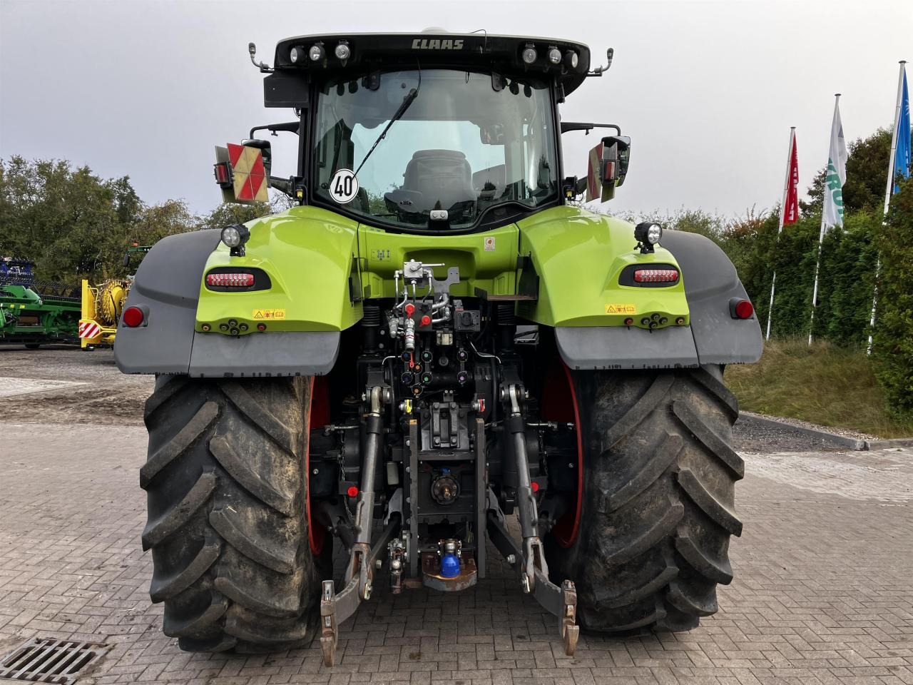 CLAAS Axion 950 - Farm tractor: picture 5 CLAAS Axion 950 - Farm tractor: picture 5