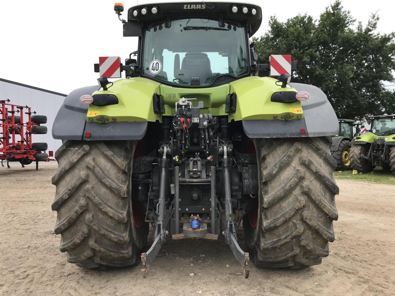 CLAAS Axion 950 - Farm tractor: picture 5 CLAAS Axion 950 - Farm tractor: picture 5