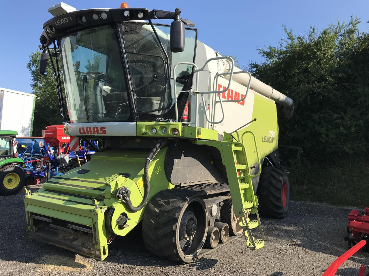 CLAAS Lexion 760 TT - Combine harvester: picture 1 CLAAS Lexion 760 TT - Combine harvester: picture 1