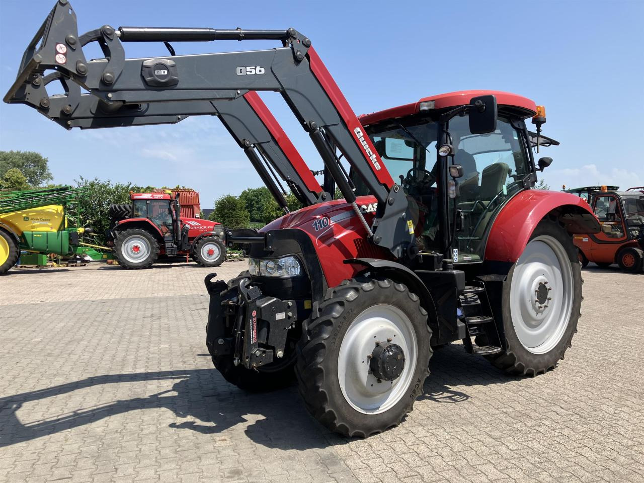 Farm tractor Case-IH Maxxum 110: picture 1