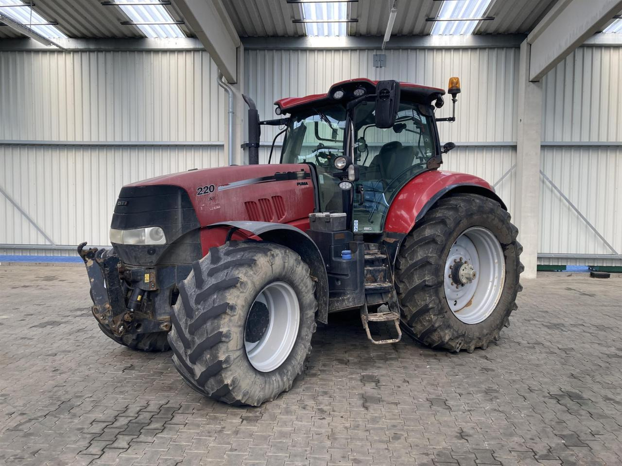Case-IH Puma CVX 220 - Farm tractor: picture 1 Case-IH Puma CVX 220 - Farm tractor: picture 1