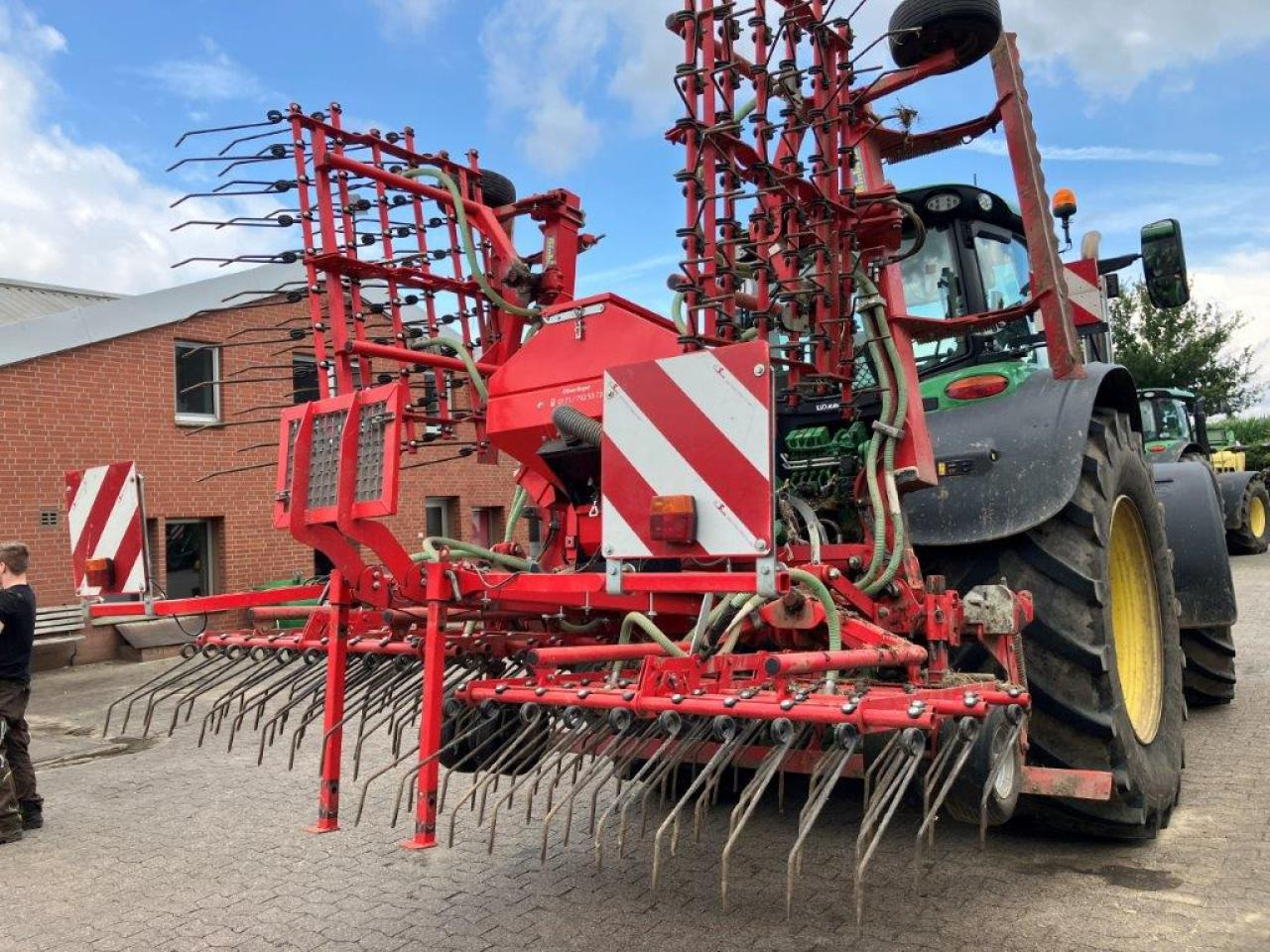 Einböck Pneumaticstar-Pro-ST - Spring tine harrow: picture 3 Einböck Pneumaticstar-Pro-ST - Spring tine harrow: picture 3