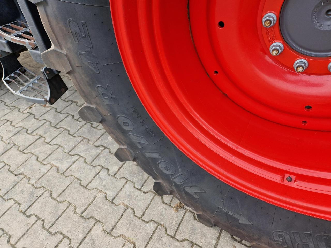 Fendt 826 Vario S4 Profi Plus - Farm tractor: picture 5 Fendt 826 Vario S4 Profi Plus - Farm tractor: picture 5