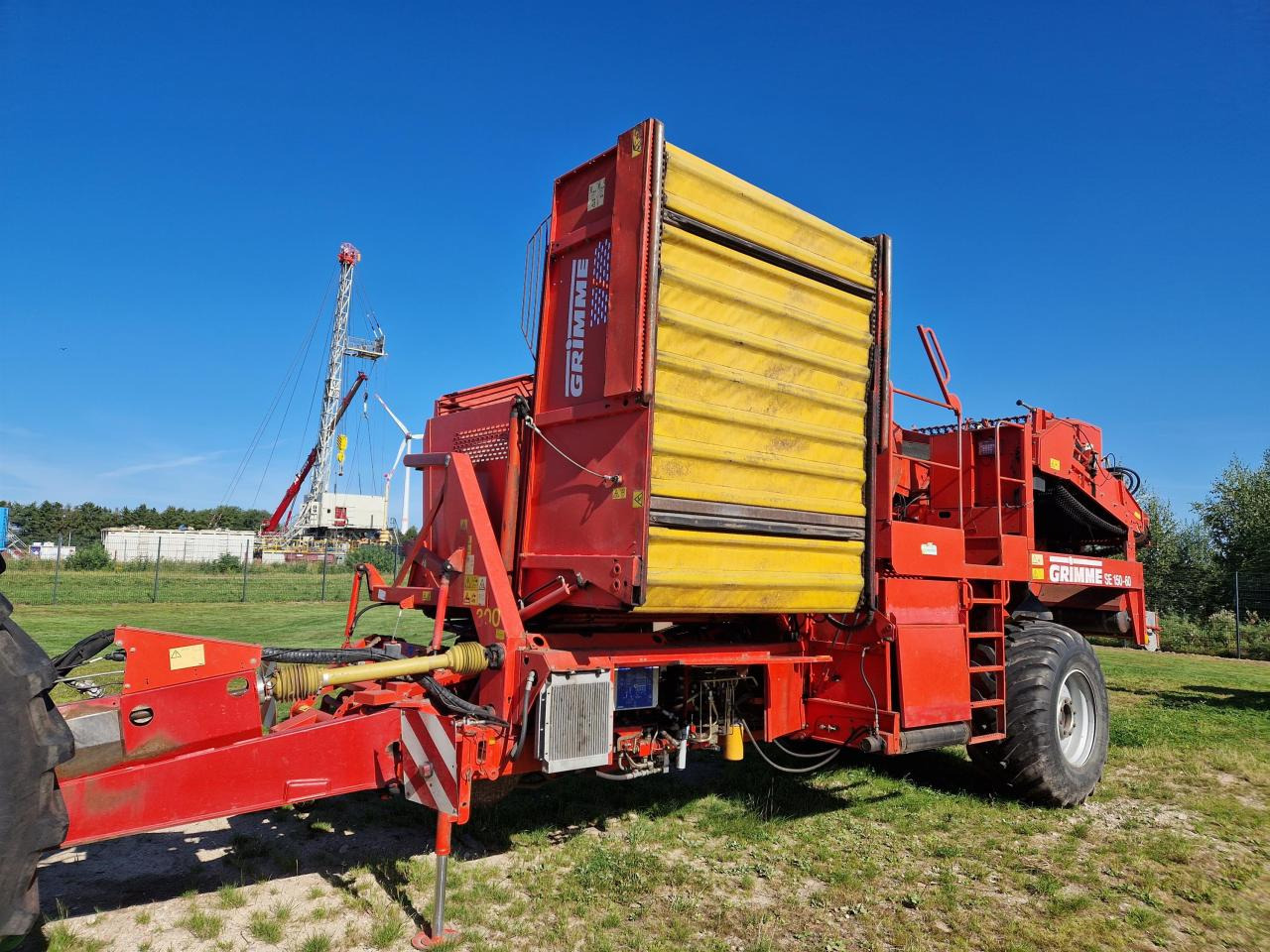 Potato harvester Grimme SE 150-60: picture 1