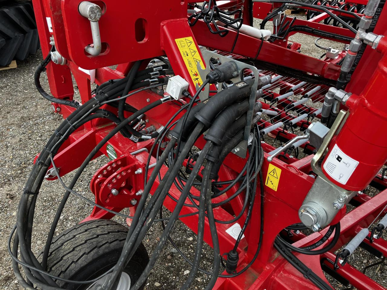 Soil tillage equipment Horsch Cura 12 ST: picture 8
