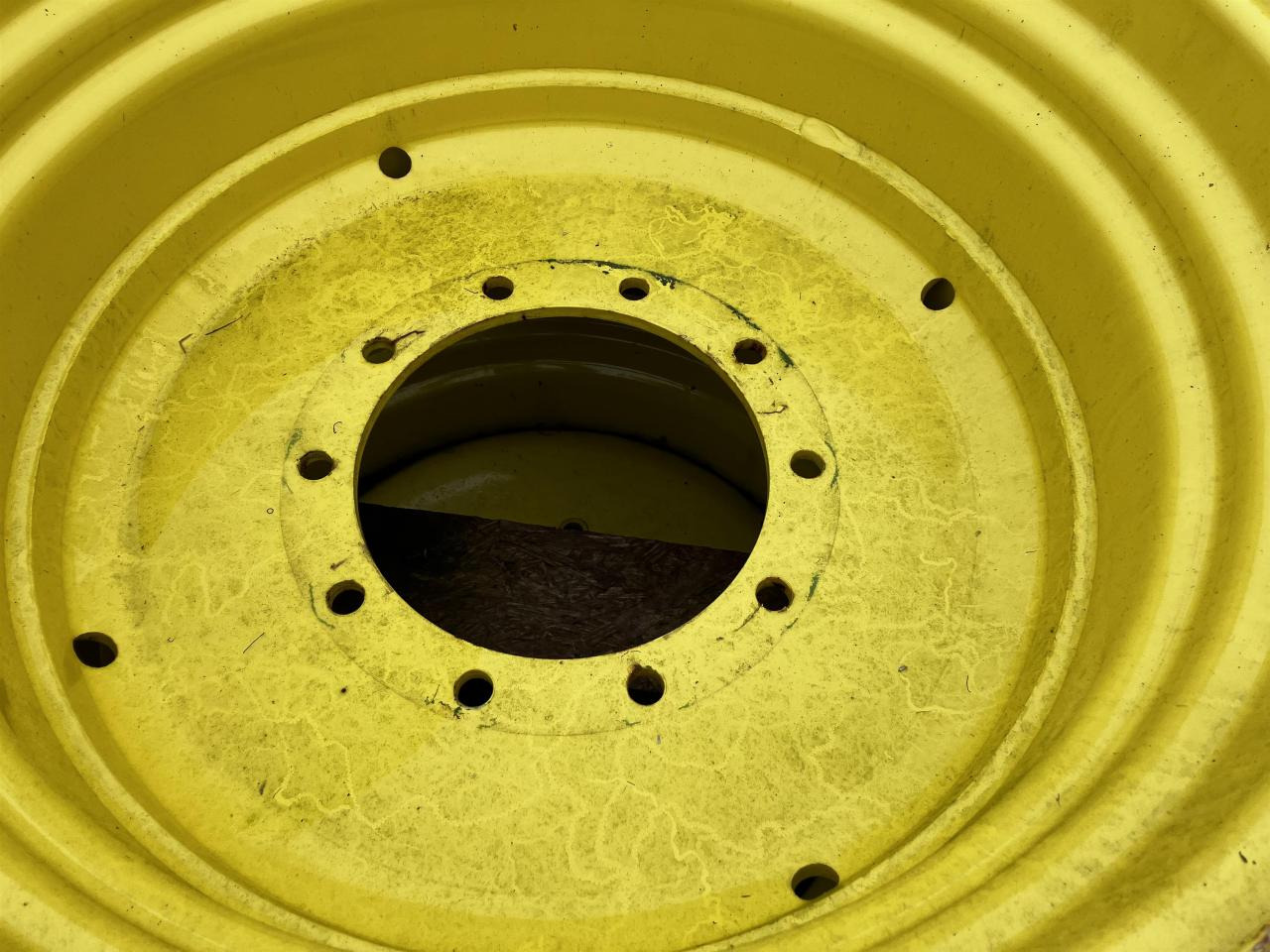 John Deere 18x30 - Tire for Agricultural machinery: picture 3 John Deere 18x30 - Tire for Agricultural machinery: picture 3