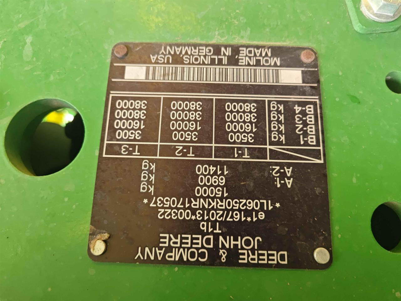 Farm tractor John Deere 6R 250: picture 14 Farm tractor John Deere 6R 250: picture 14