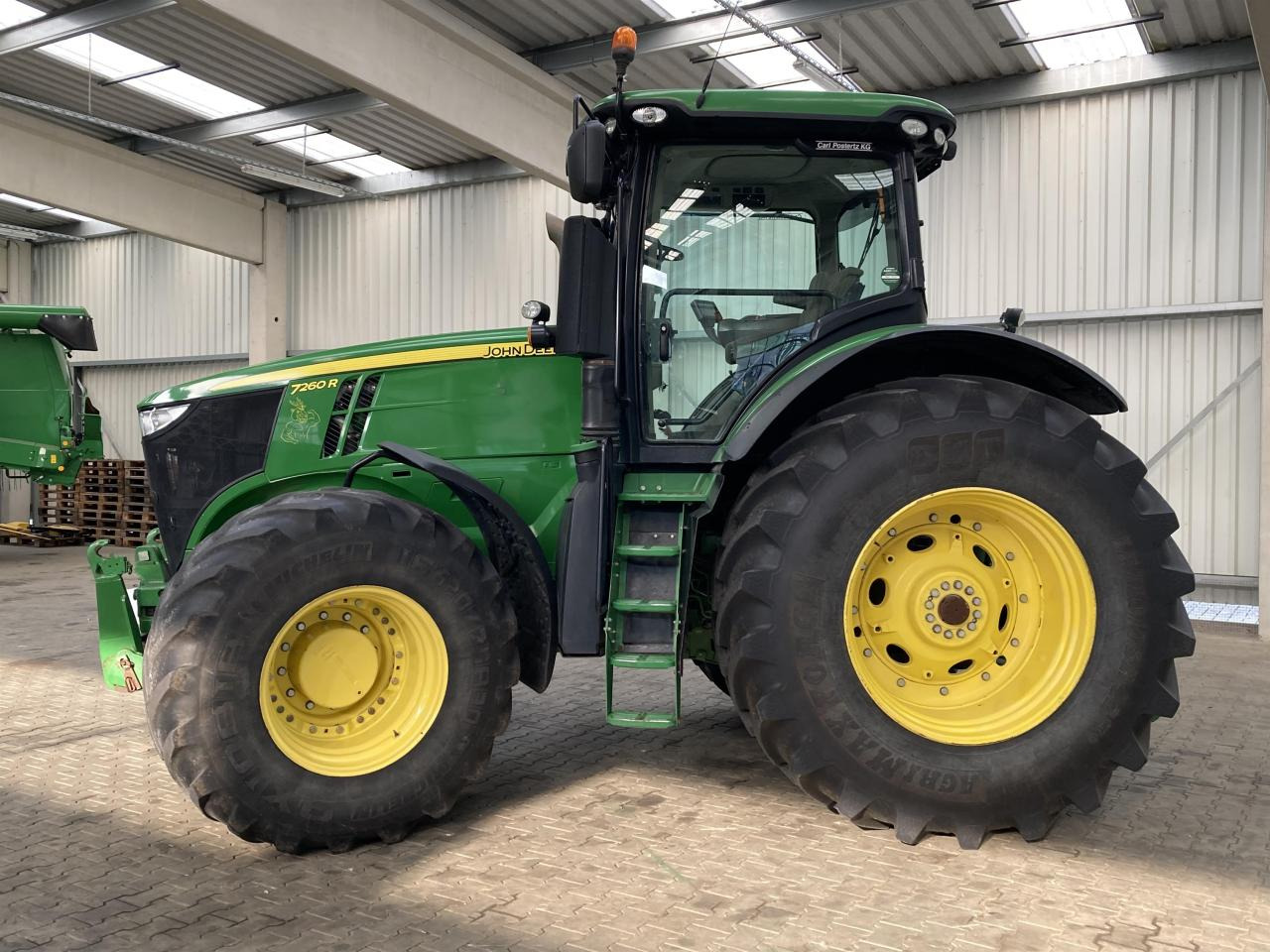 Lease a John Deere 7260R John Deere 7260R: picture 7