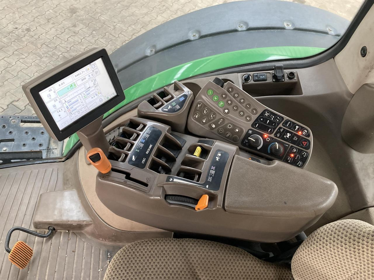 Lease a John Deere 7260R John Deere 7260R: picture 10