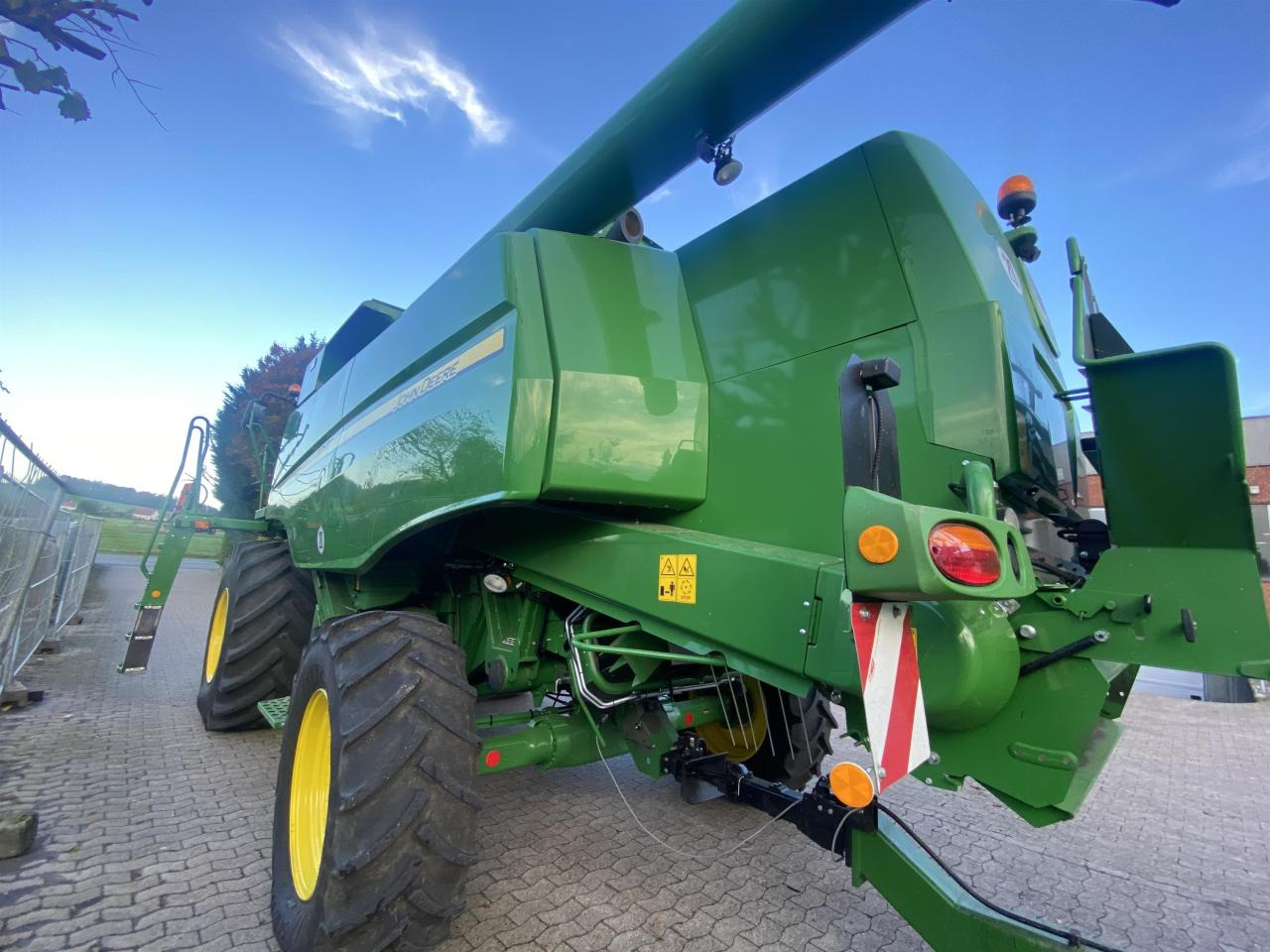 John Deere T550 - Combine harvester: picture 4 John Deere T550 - Combine harvester: picture 4