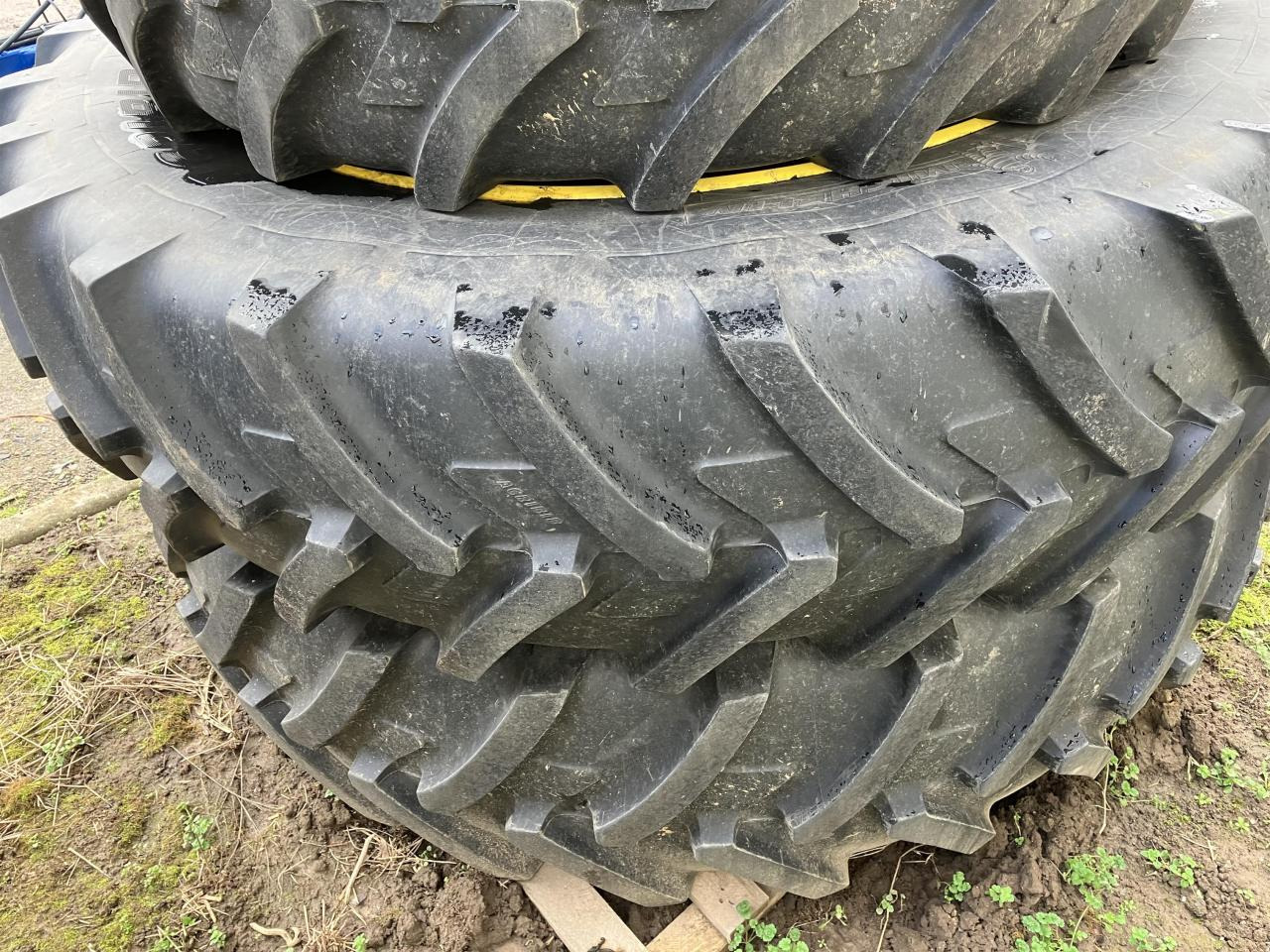 Michelin 480/80R50 - Tire for Agricultural machinery: picture 1 Michelin 480/80R50 - Tire for Agricultural machinery: picture 1