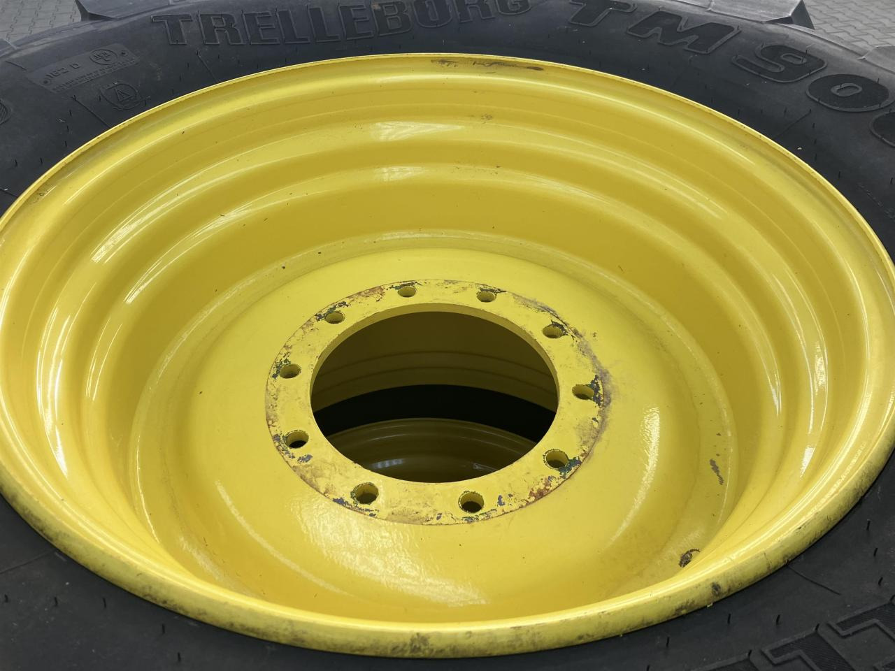 Trelleborg 710/60R30 - Tire for Agricultural machinery: picture 5 Trelleborg 710/60R30 - Tire for Agricultural machinery: picture 5