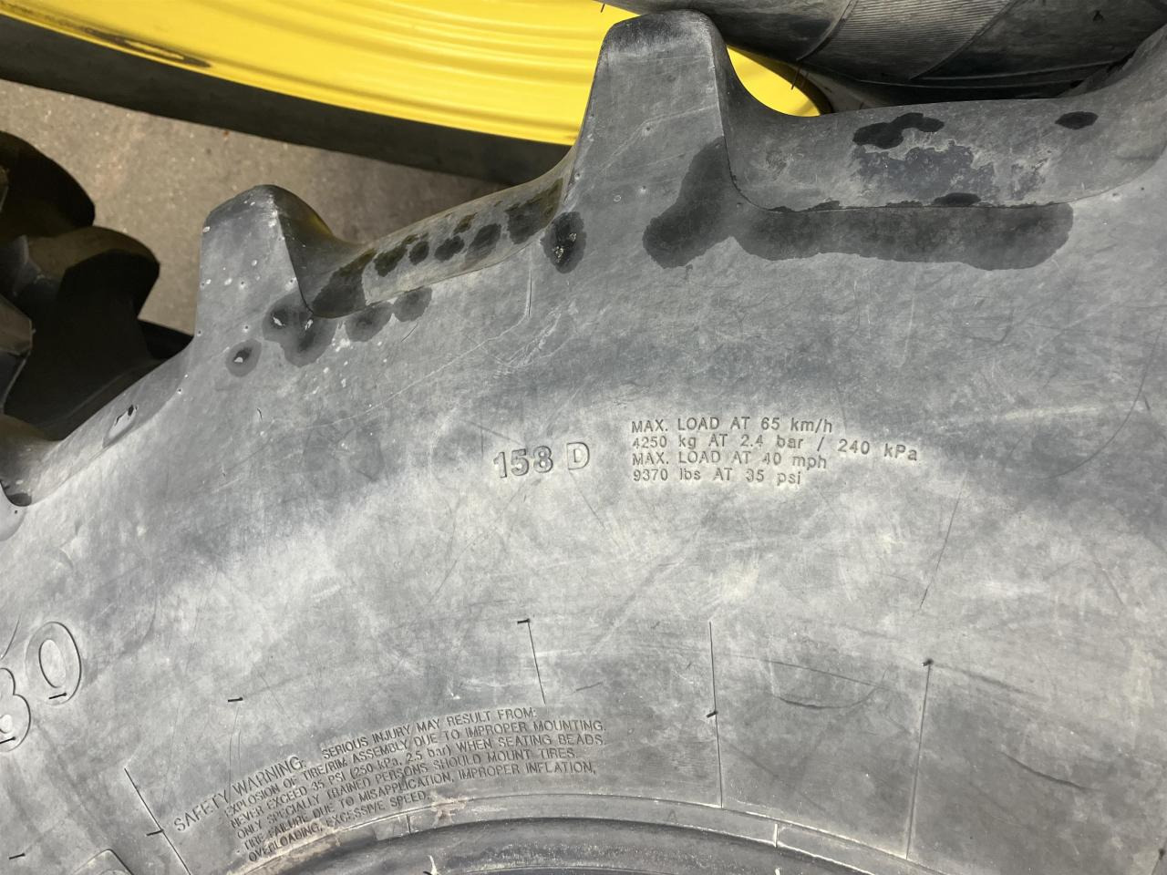 Vredestein 600/70R30 - Tire for Agricultural machinery: picture 4 Vredestein 600/70R30 - Tire for Agricultural machinery: picture 4