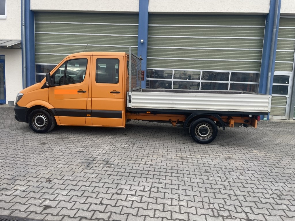 MERCEDES-BENZ Sprinter 313 CDI - Flatbed van: picture 2 MERCEDES-BENZ Sprinter 313 CDI - Flatbed van: picture 2