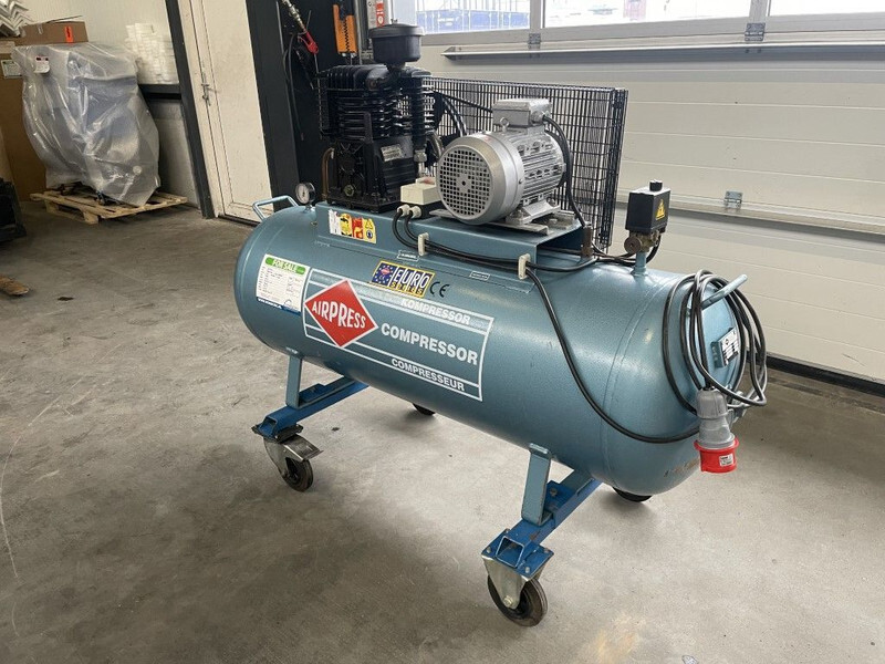 Airpress K300/600 Elektrische Zuigercompressor 3 kW 400 L / min 10 Bar - Air compressor: picture 3 Airpress K300/600 Elektrische Zuigercompressor 3 kW 400 L / min 10 Bar - Air compressor: picture 3
