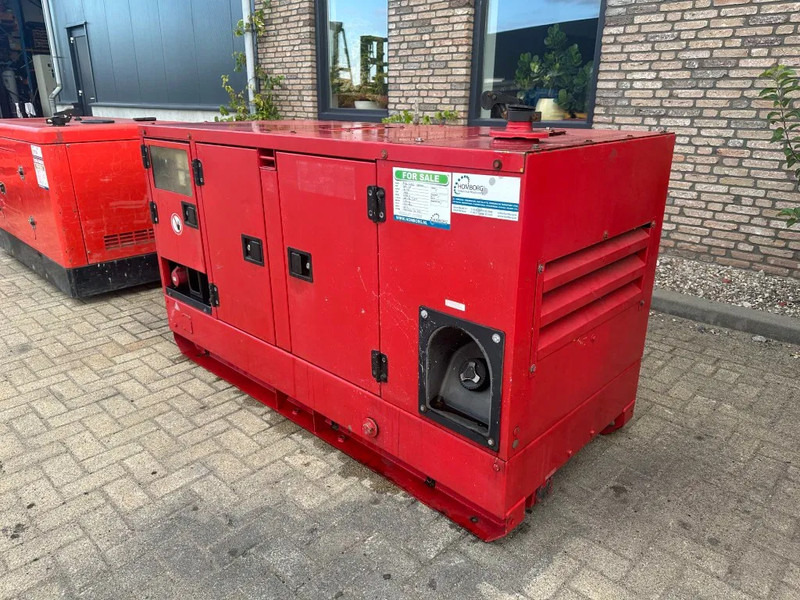 Atlas-Copco QAS 38 Yanmar Mecc Alte Spa 40 kVA Silent generatorset - Generator set: picture 4 Atlas-Copco QAS 38 Yanmar Mecc Alte Spa 40 kVA Silent generatorset - Generator set: picture 4