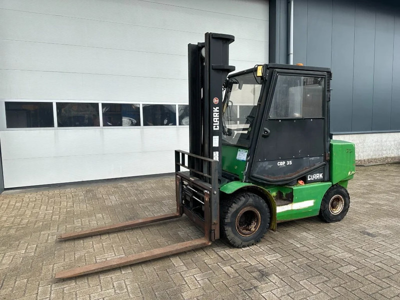 Clark CDP 35 Perkins 3.5 ton Duplex Sideshift Positioner Diesel Heftruck - Diesel forklift: picture 2 Clark CDP 35 Perkins 3.5 ton Duplex Sideshift Positioner Diesel Heftruck - Diesel forklift: picture 2