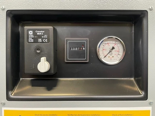 Contimac Contimac Silent 705/270 zuigercompressor, 5,5 PK, 650 L/min. 10 Bar - Air compressor: picture 2 Contimac Contimac Silent 705/270 zuigercompressor, 5,5 PK, 650 L/min. 10 Bar - Air compressor: picture 2