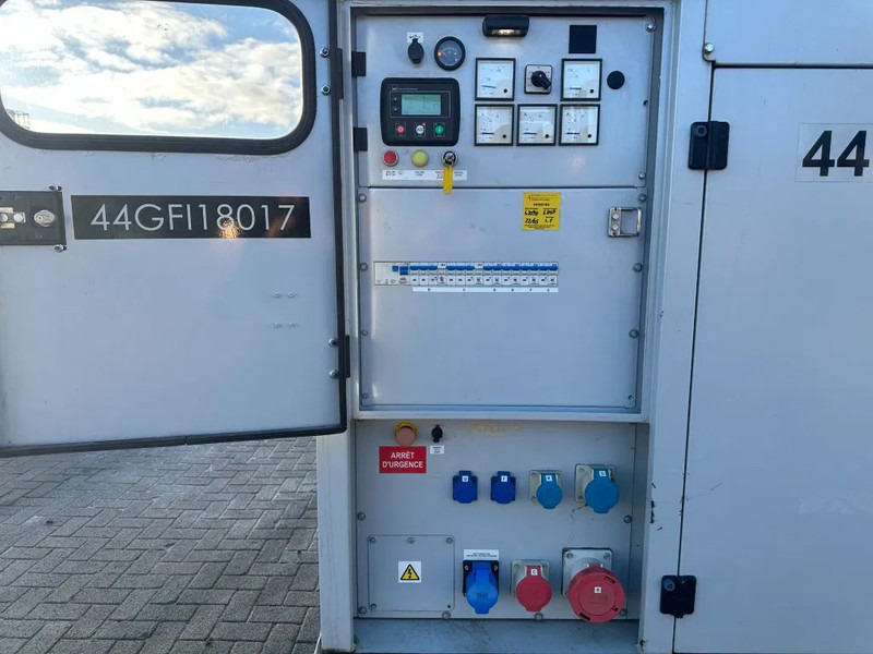 Europower EPUS44TDE Kubota Leroy Somer 44 kVA Supersilent Rental generatorset - Generator set: picture 3 Europower EPUS44TDE Kubota Leroy Somer 44 kVA Supersilent Rental generatorset - Generator set: picture 3