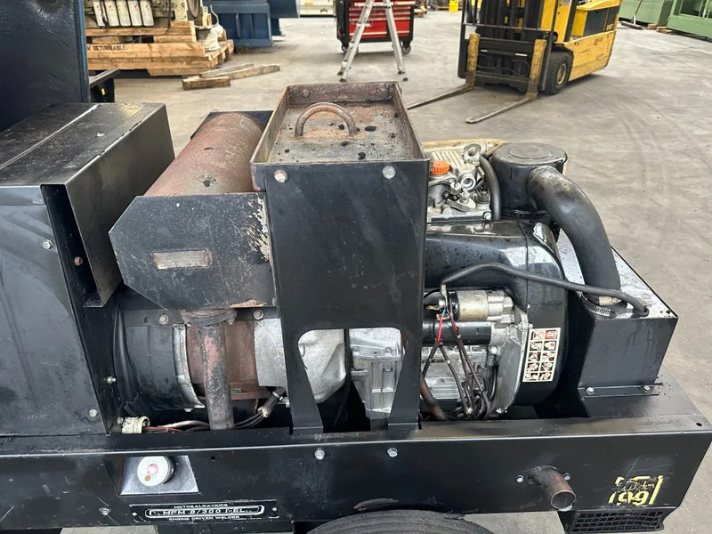 Generator set GenSet MPM 8 / 300 I-EL 8 kVA 300 Amp Las generatorset: picture 13