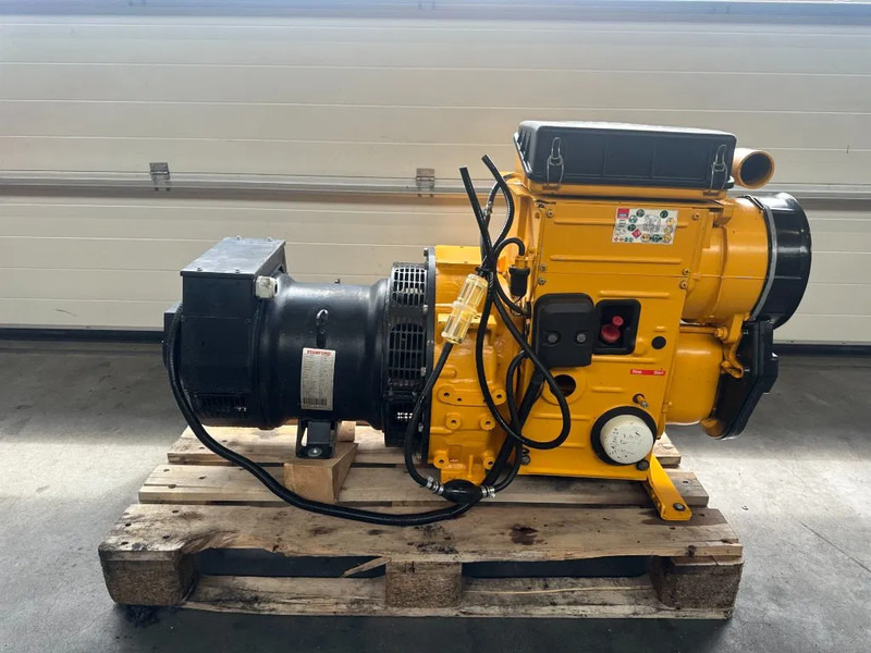 Hatz 2M41 Stamford 17.5 kVA generatorset - Generator set: picture 1 Hatz 2M41 Stamford 17.5 kVA generatorset - Generator set: picture 1