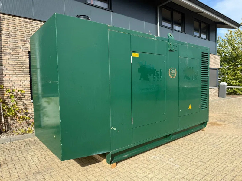 Iveco 8210 SRI 25.01 Mecc Alte Spa 280 kVA Silent generatorset - Generator set: picture 1 Iveco 8210 SRI 25.01 Mecc Alte Spa 280 kVA Silent generatorset - Generator set: picture 1