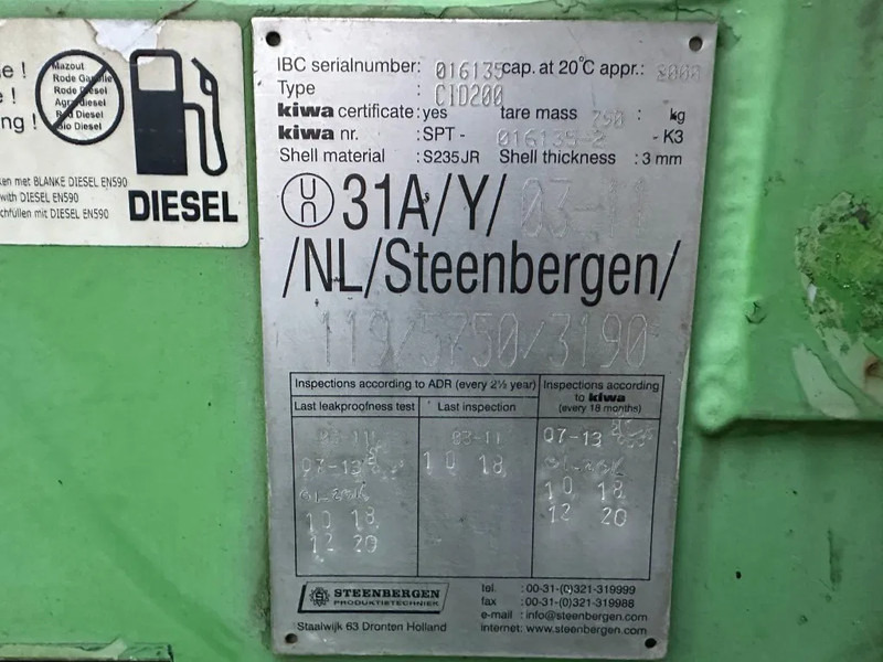 Kiwa IBC Steenbergen 2000 liter Dieseltank met handpomp Milieutank - Storage tank: picture 3 Kiwa IBC Steenbergen 2000 liter Dieseltank met handpomp Milieutank - Storage tank: picture 3