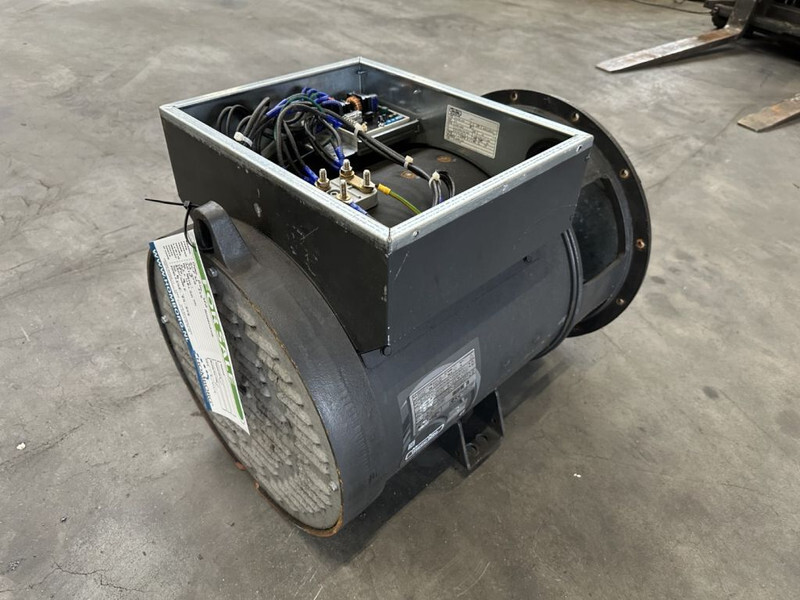 MECC ALTE SPA ECP32 2S4 Generatordeel 35 kVA Alternator as New ! 2018 overstock ! - Generator set: picture 1 MECC ALTE SPA ECP32 2S4 Generatordeel 35 kVA Alternator as New ! 2018 overstock ! - Generator set: picture 1
