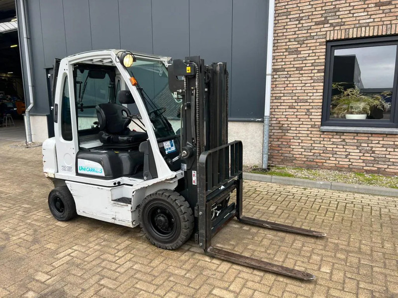 Nissan Uni Carriers 2.5 ton diesel Y1D2A25Q Nissan 2.5 ton Duplex Sideshift Diesel Heftruck - Diesel forklift: picture 2 Nissan Uni Carriers 2.5 ton diesel Y1D2A25Q Nissan 2.5 ton Duplex Sideshift Diesel Heftruck - Diesel forklift: picture 2