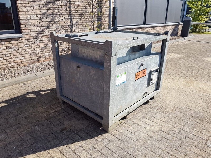 OTTO 1000 liter dieseltank IBC Gegalvaniseerd as New ! - Storage tank: picture 2 OTTO 1000 liter dieseltank IBC Gegalvaniseerd as New ! - Storage tank: picture 2