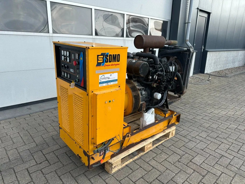SDMO Yanmar Leroy Somer 50 kVA noodstroom generatorset 328 hours ! - Generator set: picture 2 SDMO Yanmar Leroy Somer 50 kVA noodstroom generatorset 328 hours ! - Generator set: picture 2