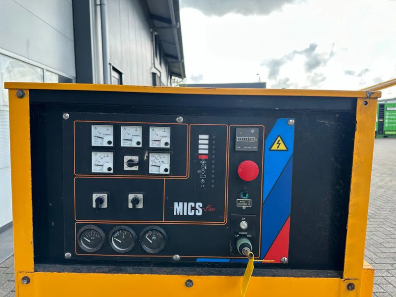 SDMO Yanmar Leroy Somer 50 kVA noodstroom generatorset 328 hours ! - Generator set: picture 4 SDMO Yanmar Leroy Somer 50 kVA noodstroom generatorset 328 hours ! - Generator set: picture 4