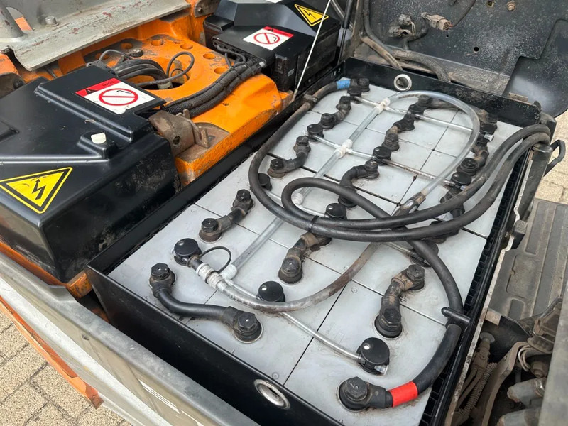 Still RX 50-15 Triplex Freelift Sideshift Elektra Heftruck 1.5 ton Accu 2021 - Electric forklift: picture 4 Still RX 50-15 Triplex Freelift Sideshift Elektra Heftruck 1.5 ton Accu 2021 - Electric forklift: picture 4