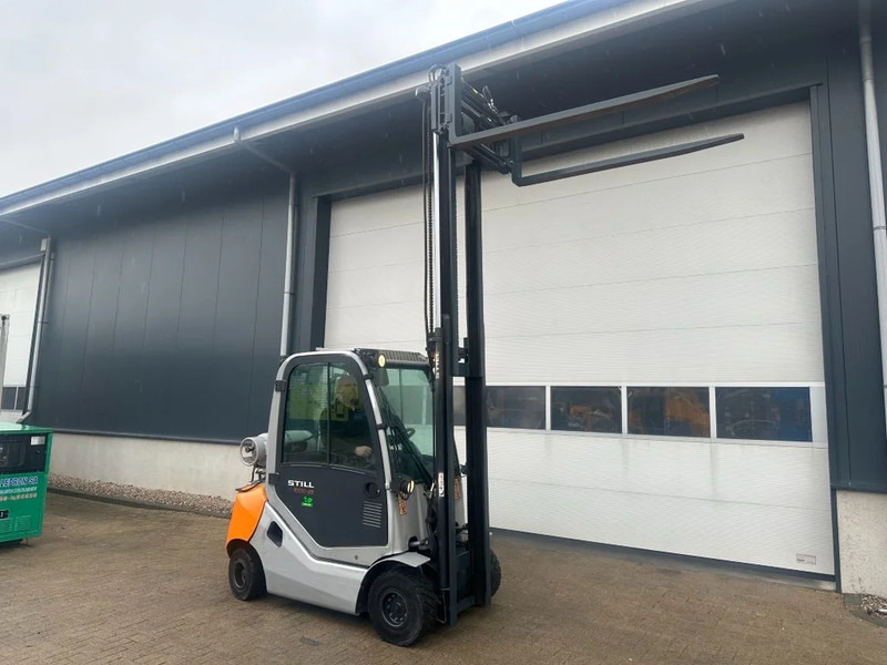 Still RX 70-25 T 2.5 ton Duplex Sideshift Positioner LPG Heftruck - LPG forklift: picture 4 Still RX 70-25 T 2.5 ton Duplex Sideshift Positioner LPG Heftruck - LPG forklift: picture 4