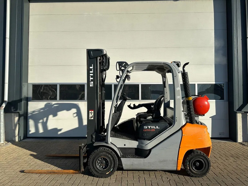 Still RX70-25 T 2.5 ton Duplex Sideshift LPG Heftruck 2020 - LPG forklift: picture 1 Still RX70-25 T 2.5 ton Duplex Sideshift LPG Heftruck 2020 - LPG forklift: picture 1