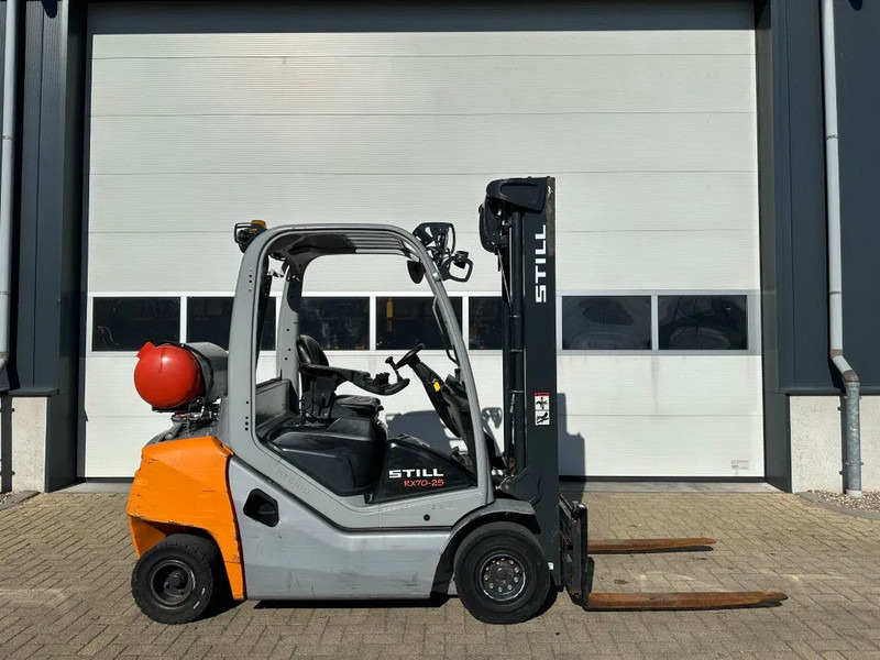 Still RX70-25 T 2.5 ton Duplex Sideshift LPG Heftruck 2020 - LPG forklift: picture 2 Still RX70-25 T 2.5 ton Duplex Sideshift LPG Heftruck 2020 - LPG forklift: picture 2