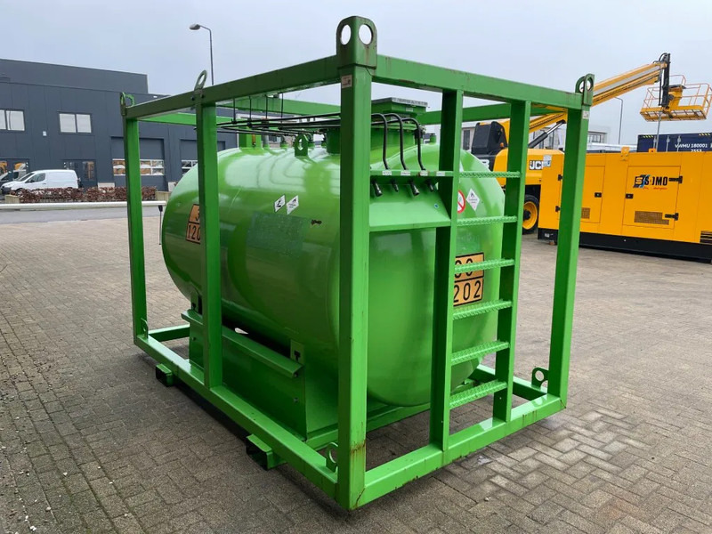 Tolsma KIWA 5000 liter dubbelwandige dieseltank - Storage tank: picture 4 Tolsma KIWA 5000 liter dubbelwandige dieseltank - Storage tank: picture 4