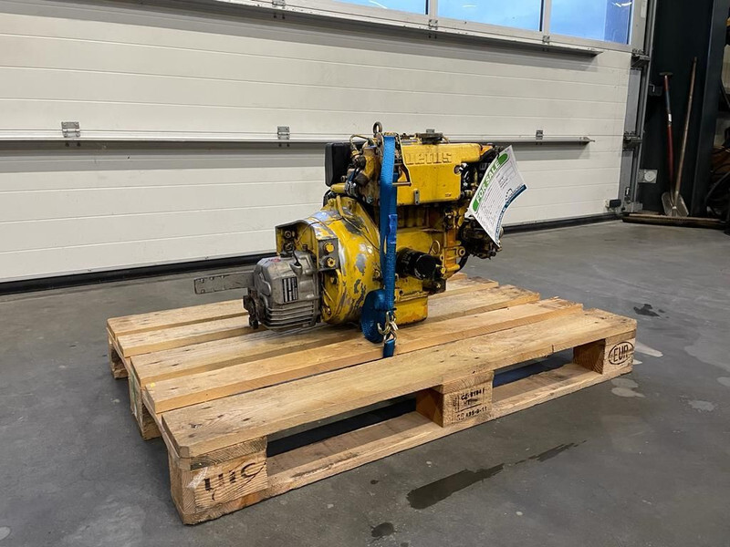 Engine Vetus M2 Vetus 11 PK Marine Diesel motor Twindisc Keerkoppeling: picture 7