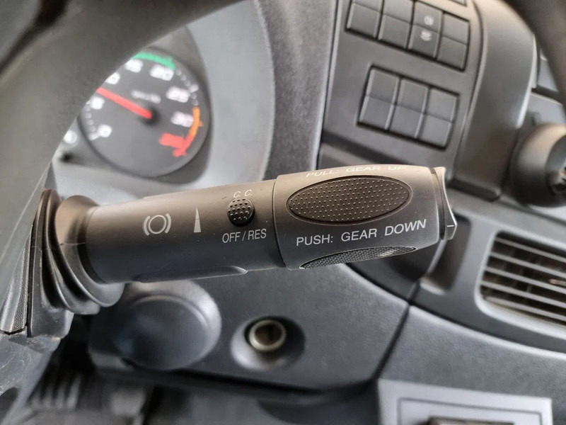 Autotransporter truck Iveco EuroCargo 80 E6 80E19: picture 11 Autotransporter truck Iveco EuroCargo 80 E6 80E19: picture 11