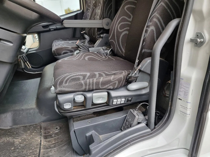 Autotransporter truck Iveco EuroCargo 80 E6 80E19: picture 17 Autotransporter truck Iveco EuroCargo 80 E6 80E19: picture 17